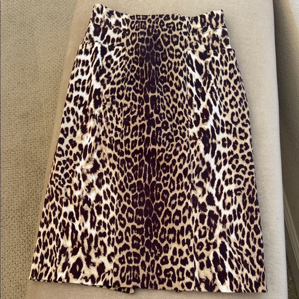 Elie Tahari Leopard Print Pencil Skirt - Brown and Black
